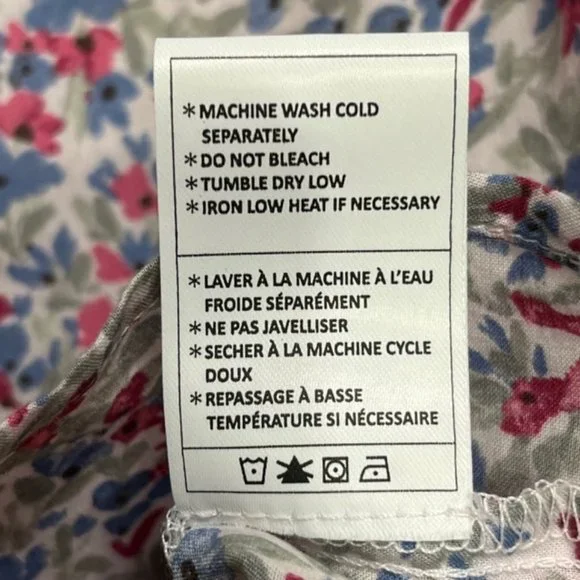 BB DAKOTA By STEVE MADDEN TOP Dark Floral Fluttery Cap Sleeve Top NWT - Picture 10 of 10